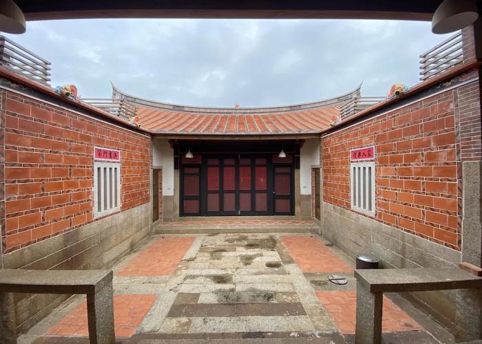 Sunshine music Traditional guest house