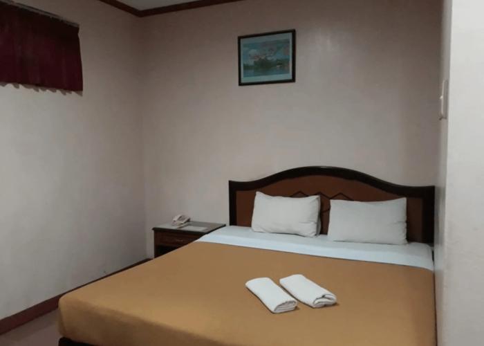 Hotel Parewisata