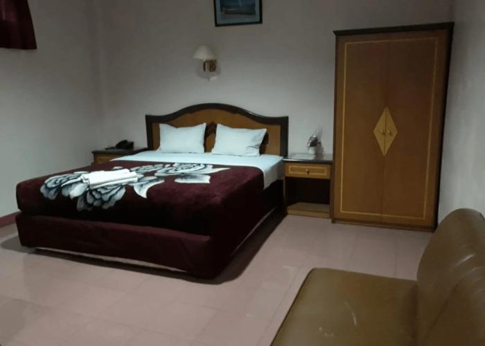 Hotel Parewisata