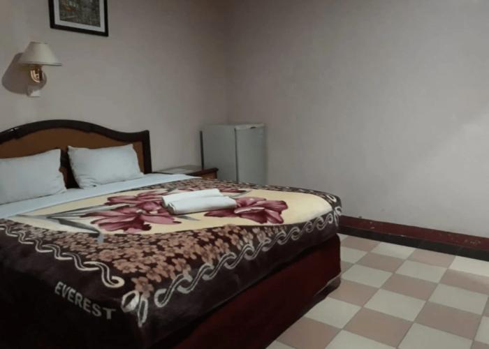 Hotel Parewisata
