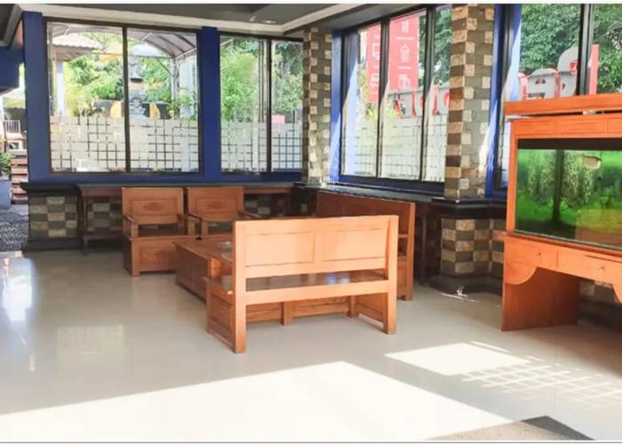 RedDoorz near Bojonegoro Train Station