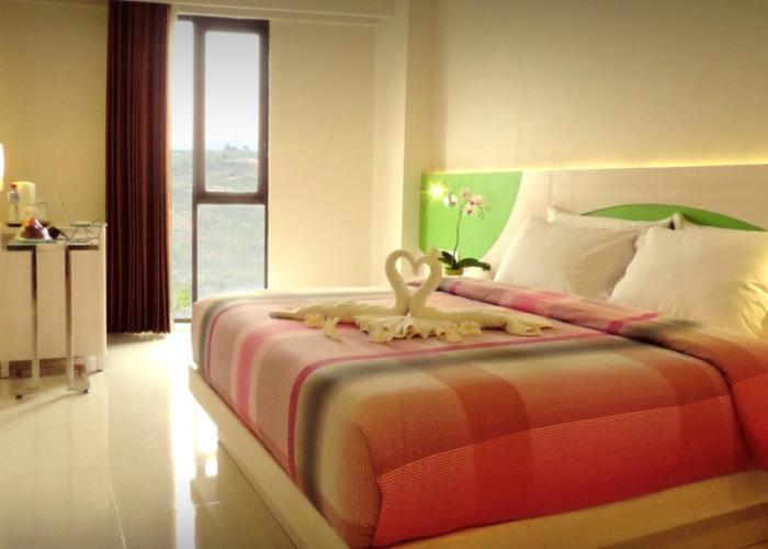 Dewarna Hotel & Convention