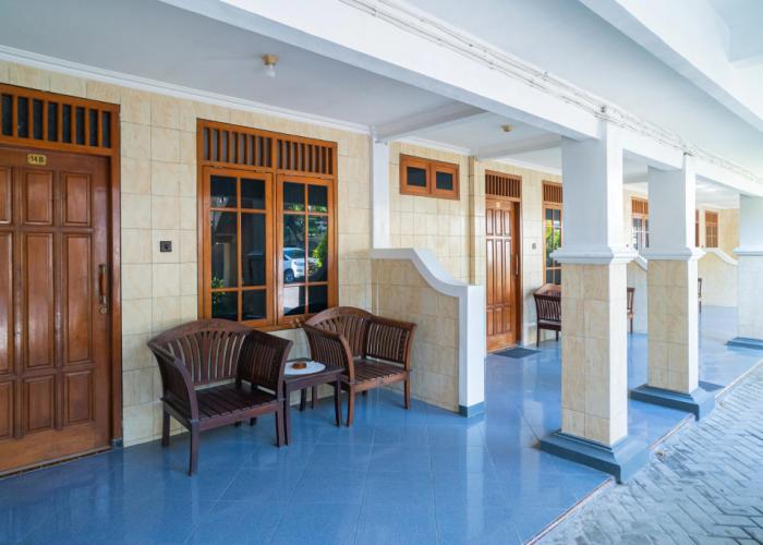 RedDoorz Plus Syariah @ Jalan Dokter Wahidin Bojonegoro