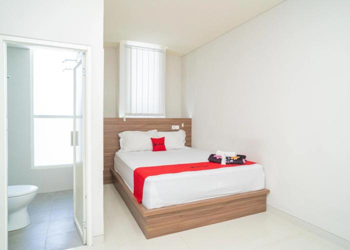 Reddoorz Plus Jalan Pemuda Timur Bojonegoro