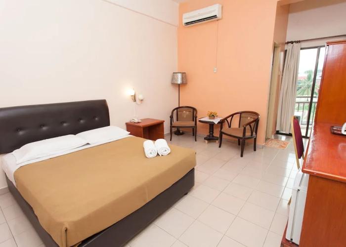 Desa Inn Hotel