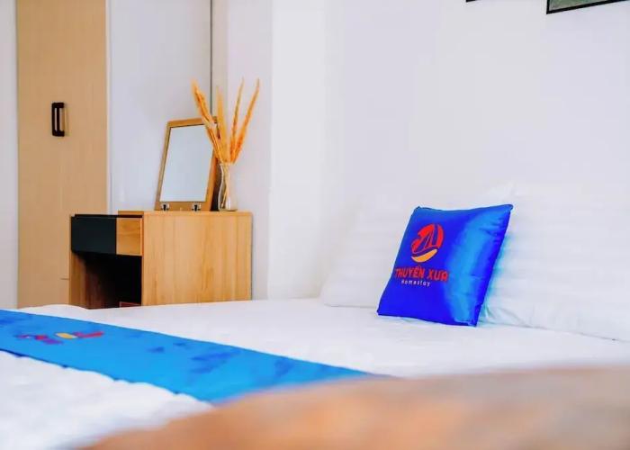 Thuyen Xua Homestay Phu Quy Island