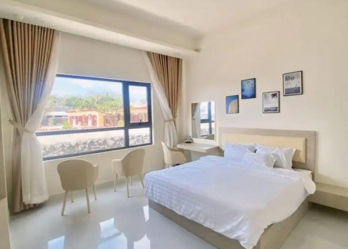 Island Sunset Hotel