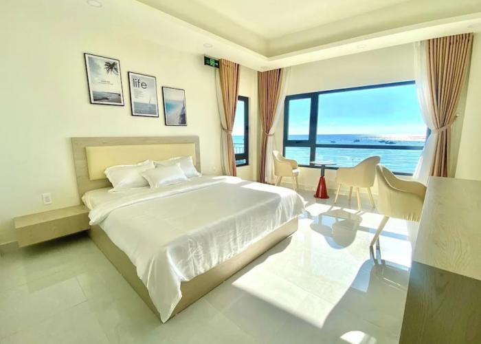 Island Sunset Hotel