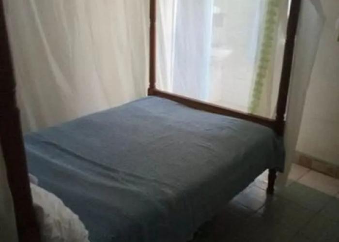 Lau Guest House