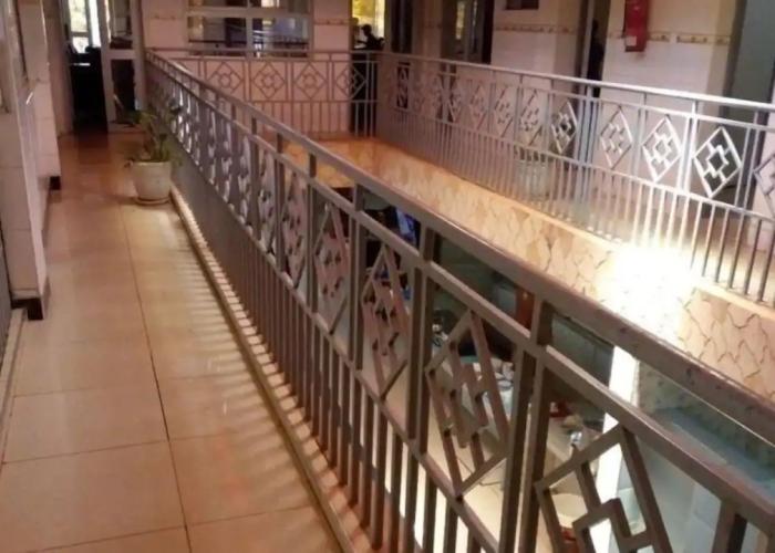 Lau Guest House
