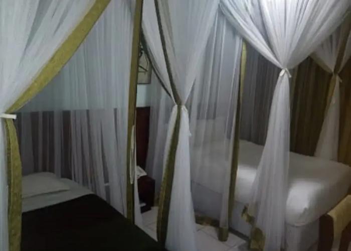 Garden Hotel