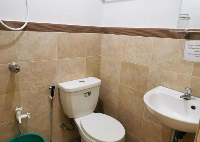 Pacific Waves Inn Annex