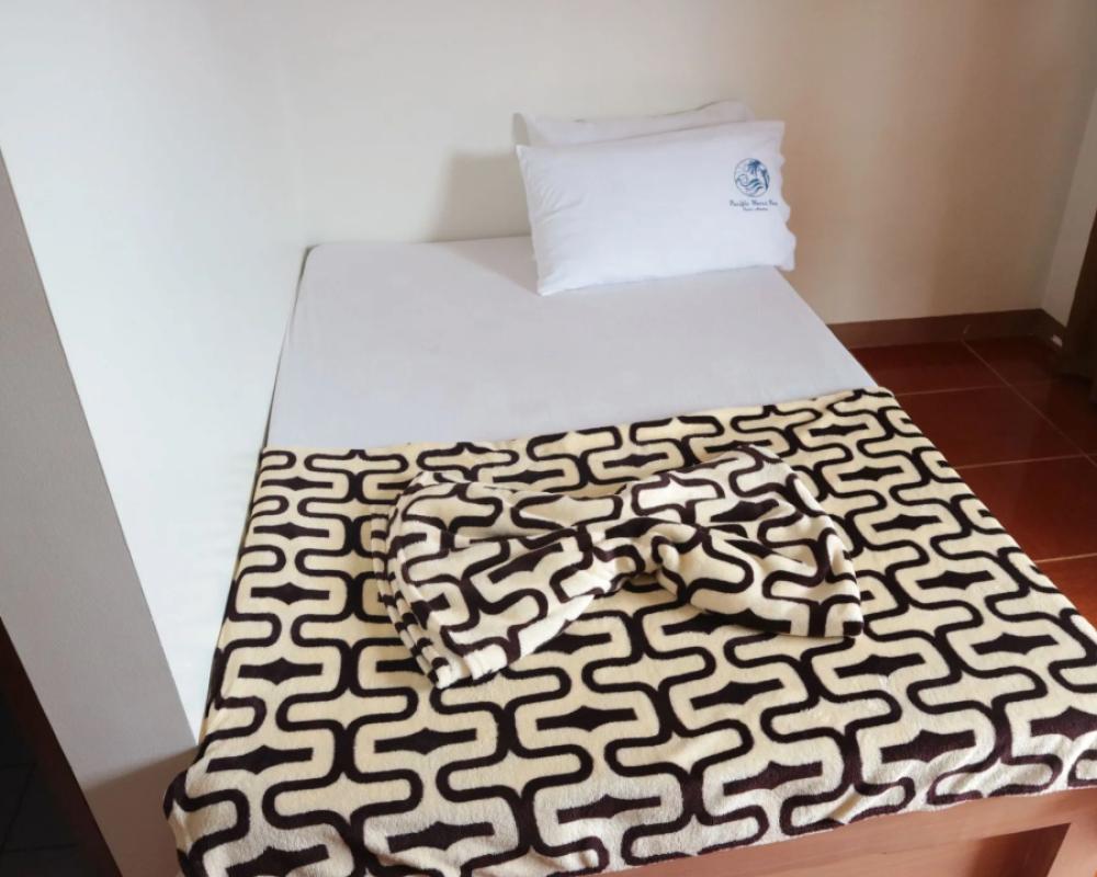 фото Pacific Waves Inn