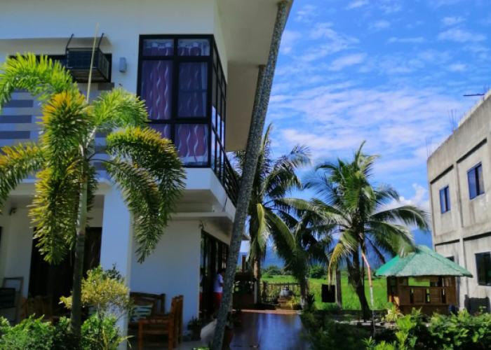 Casa Herminia Baler Guest House