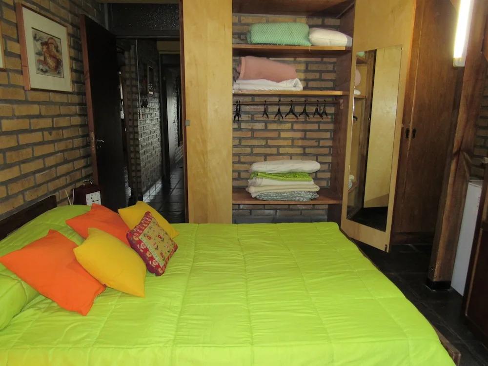 Room-ñau Father for 3 People