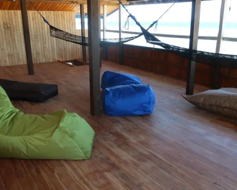 фото Phinisi Hostel Bira