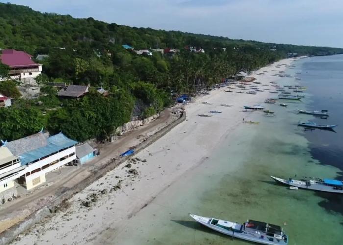 Phinisi Hostel Bira