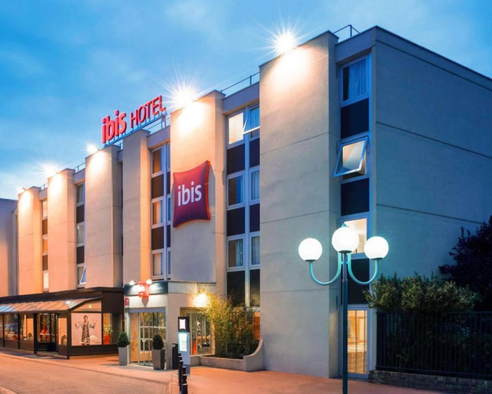ibis Paris Gennevilliers