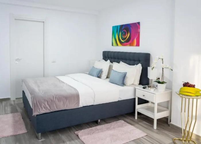 Sea View Apartments - Avenue Hotel