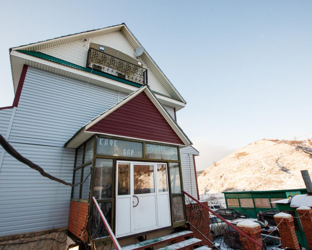 Shirokij Dol Guest House