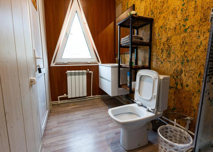 Shirokij Dol Guest House