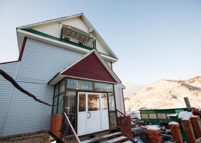 Shirokij Dol Guest House