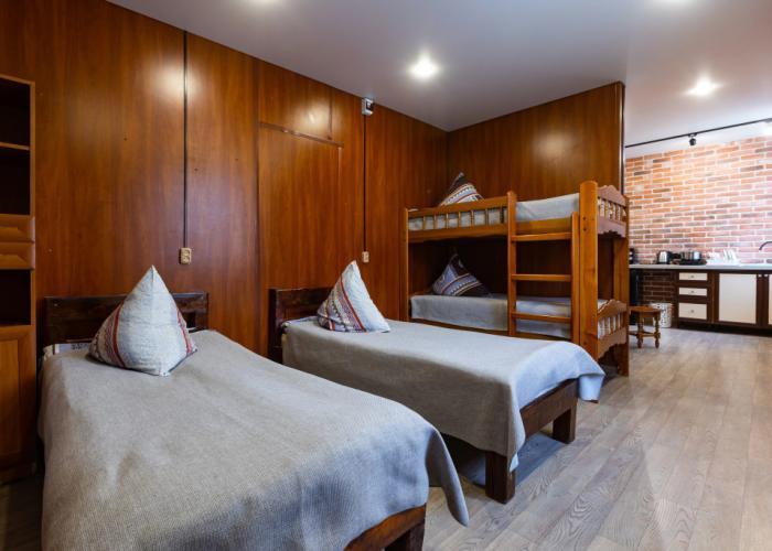 Shirokij Dol Guest House