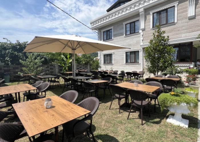 Lucette Guest House