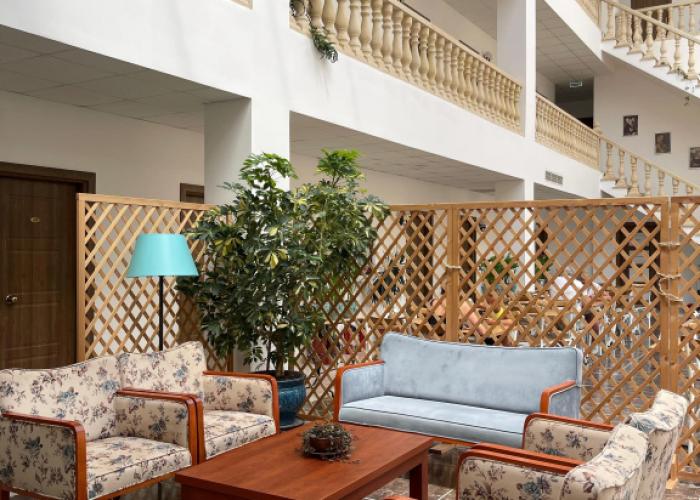 Lucette Guest House