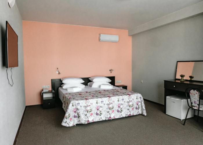 Regina-Abhaziya Hotel
