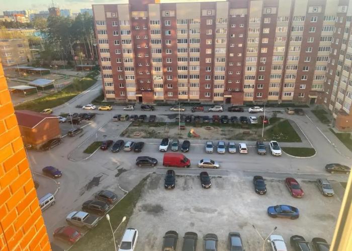 Slovno Doma Berezovskiy Gagarina 27 Flat