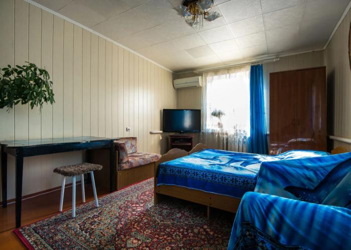 Proliv Guest House