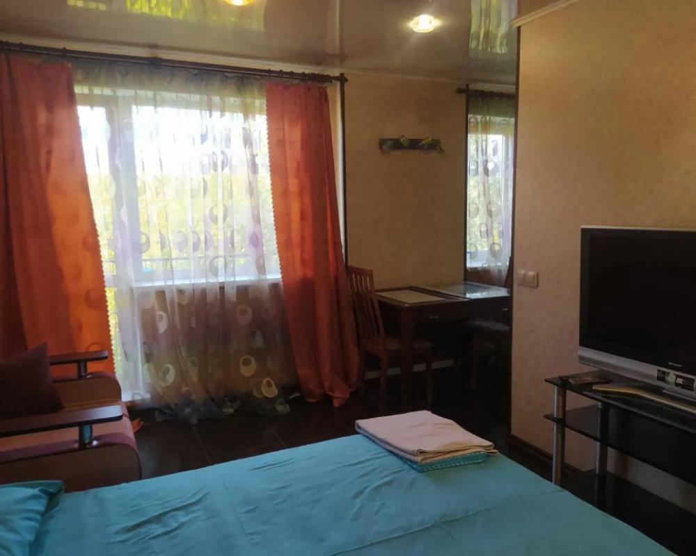 Apartments on Karl Marx street 3A