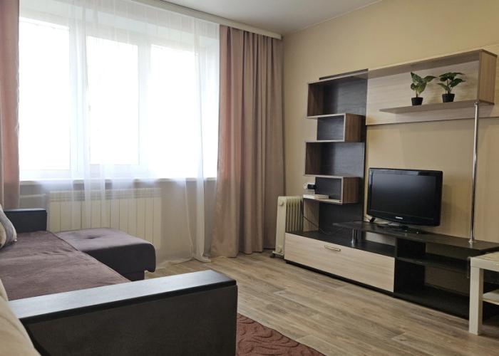 Prostornaya dvukhkomnatnaya Flat