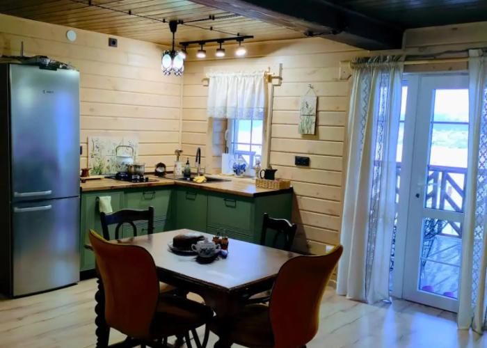 Derevenskiy Domik S Prekrasnym Vidom Private house