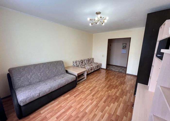 Ryadom s TTs Saturn Apartments