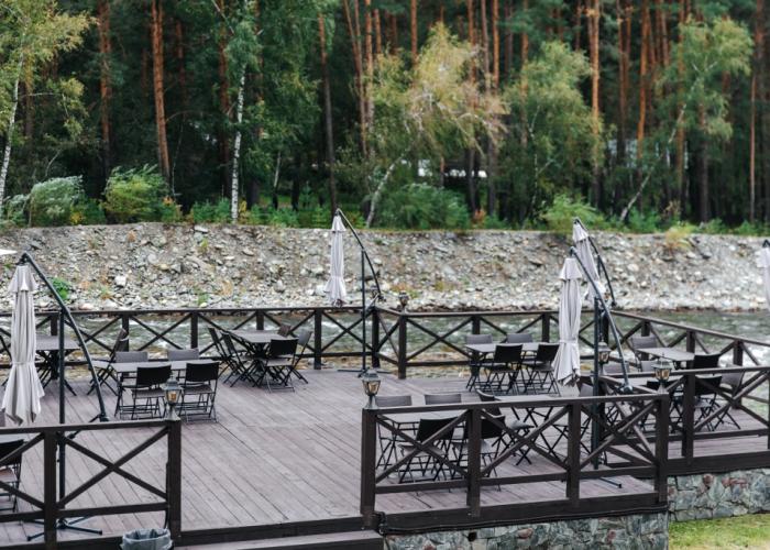 Maryin Ostrov Hotel