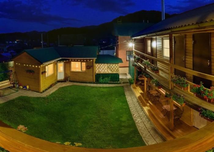 Ivanovskij Guest House