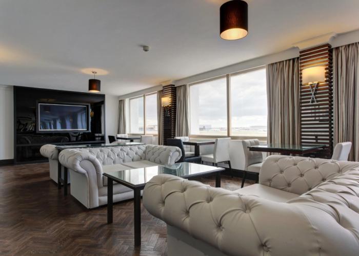 Renaissance London Heathrow Hotel