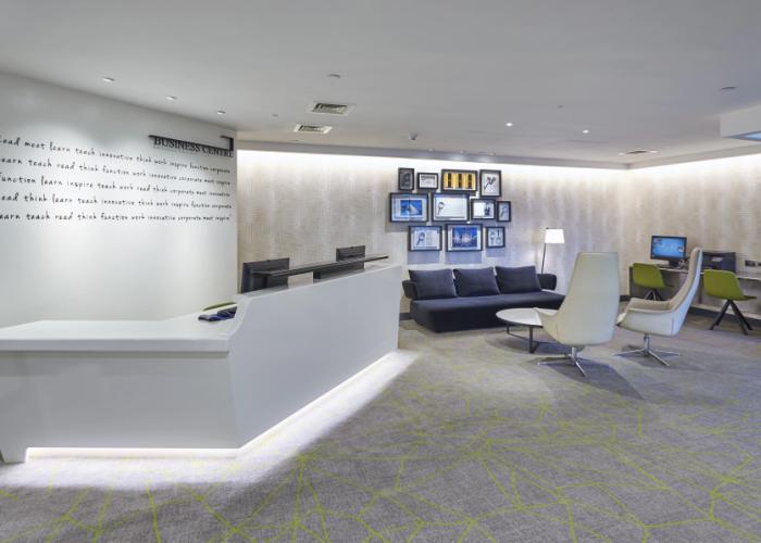 Hilton London Heathrow Airport Hotel