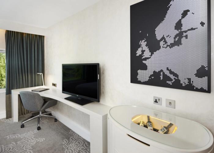 Hilton London Heathrow Airport Hotel