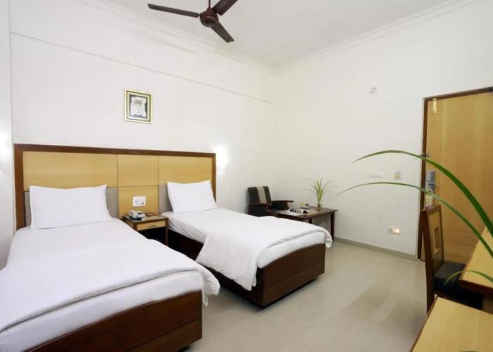 Hotel Geetha Regency