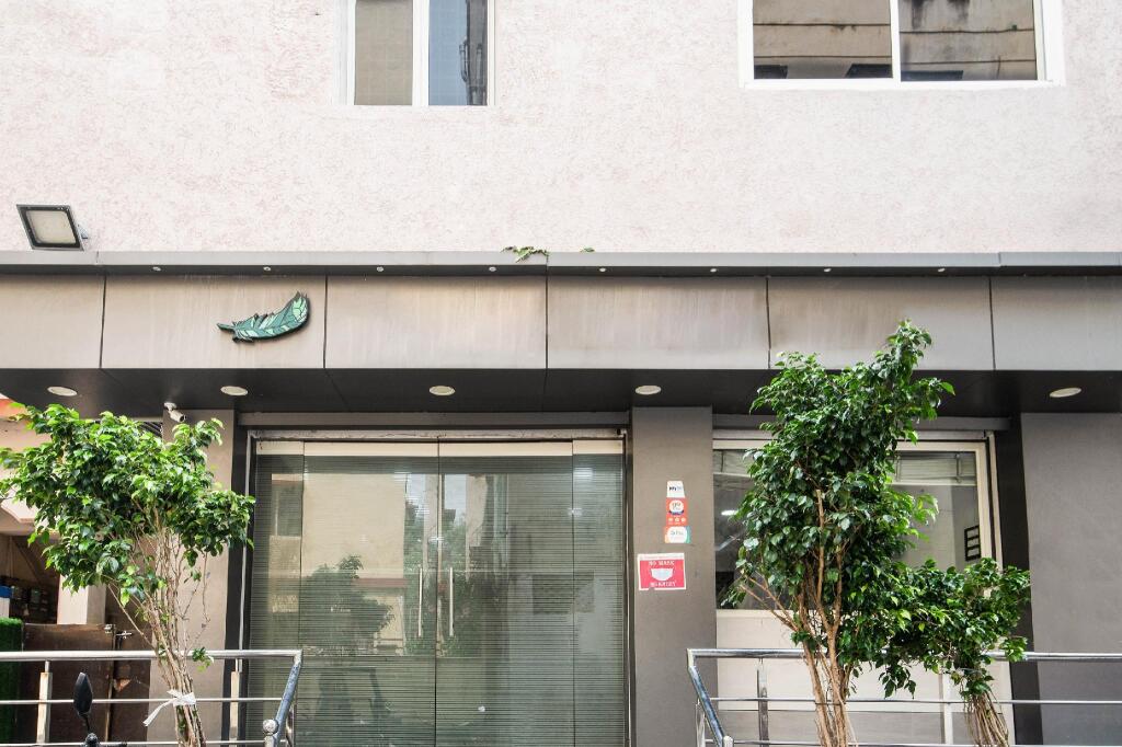 Capital O 76441 Hotel Aditya Grand