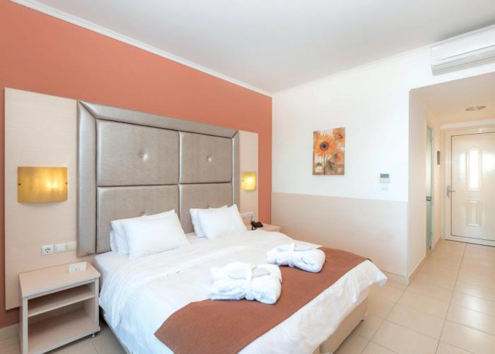 Grand Blue Beach Hotel