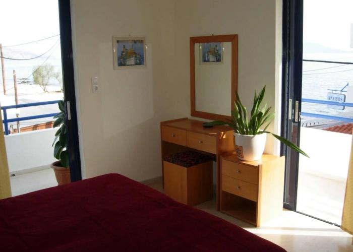 Philippos Studios & Apartments