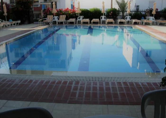 Philippos Studios & Apartments