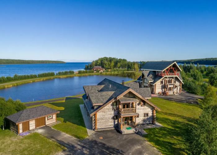 Kurortny komplex Chernye Kamni - Kottedzhi