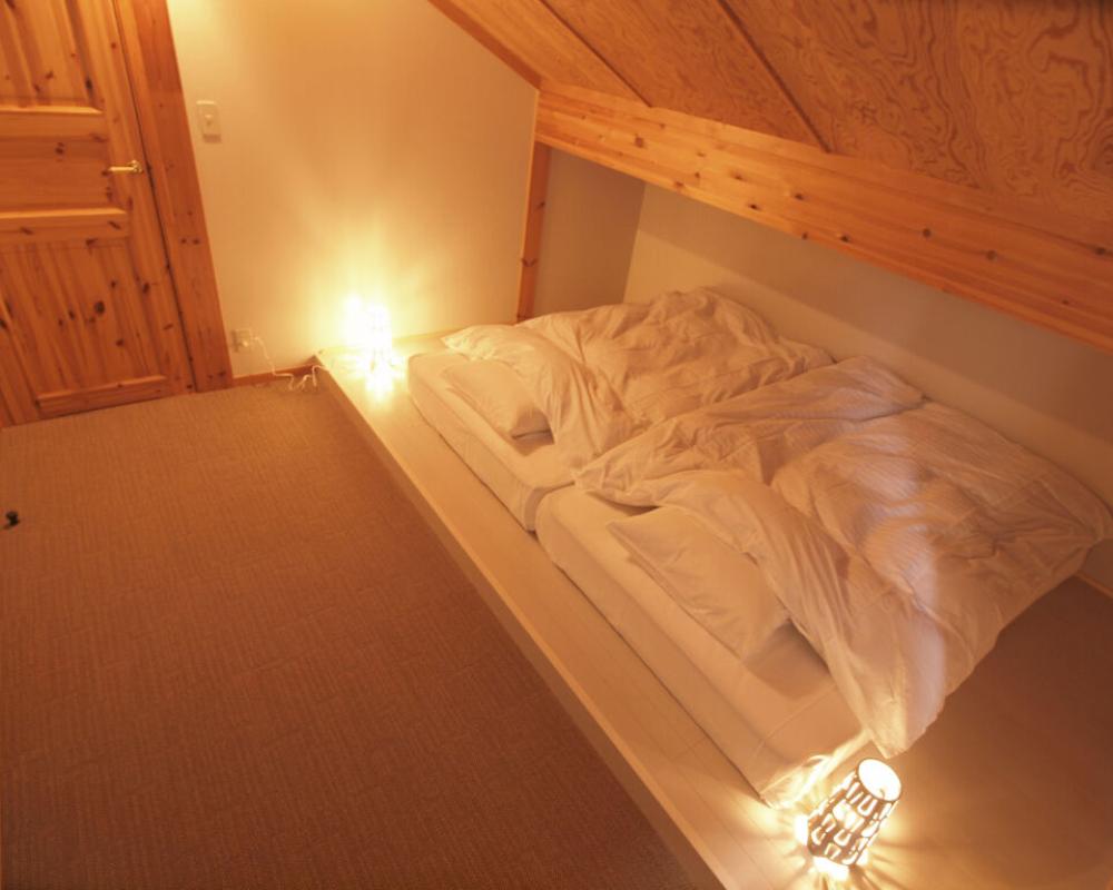 Holiday House Green Garden