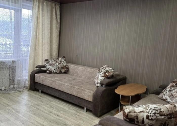 Kommunisticheskaya 5 Flat