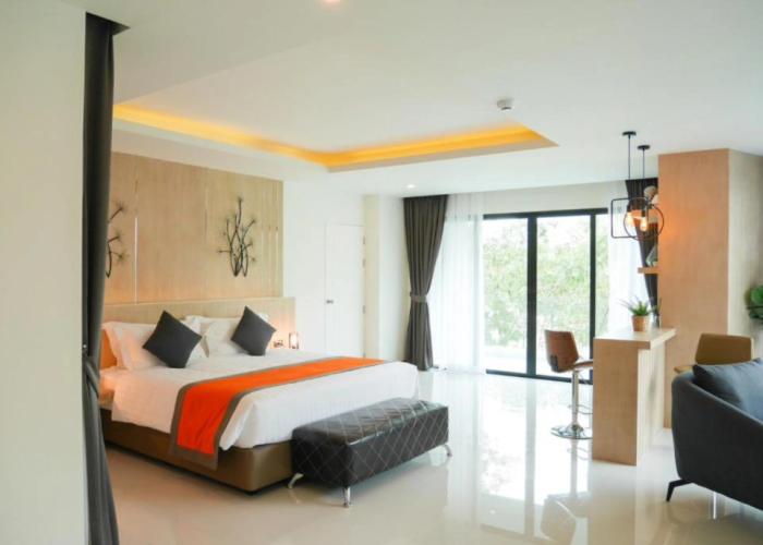 The Par Phuket